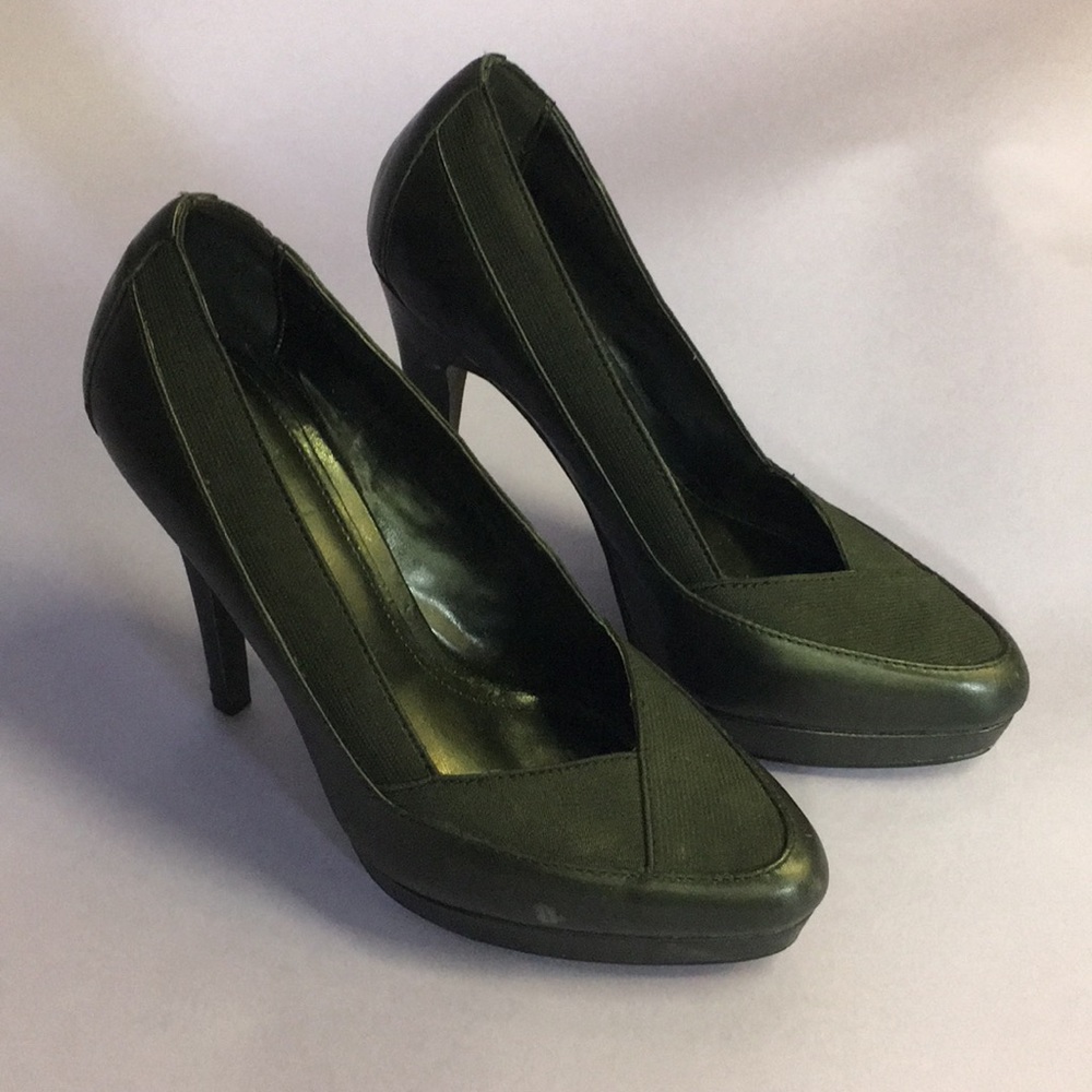 Black Aldo Heels
